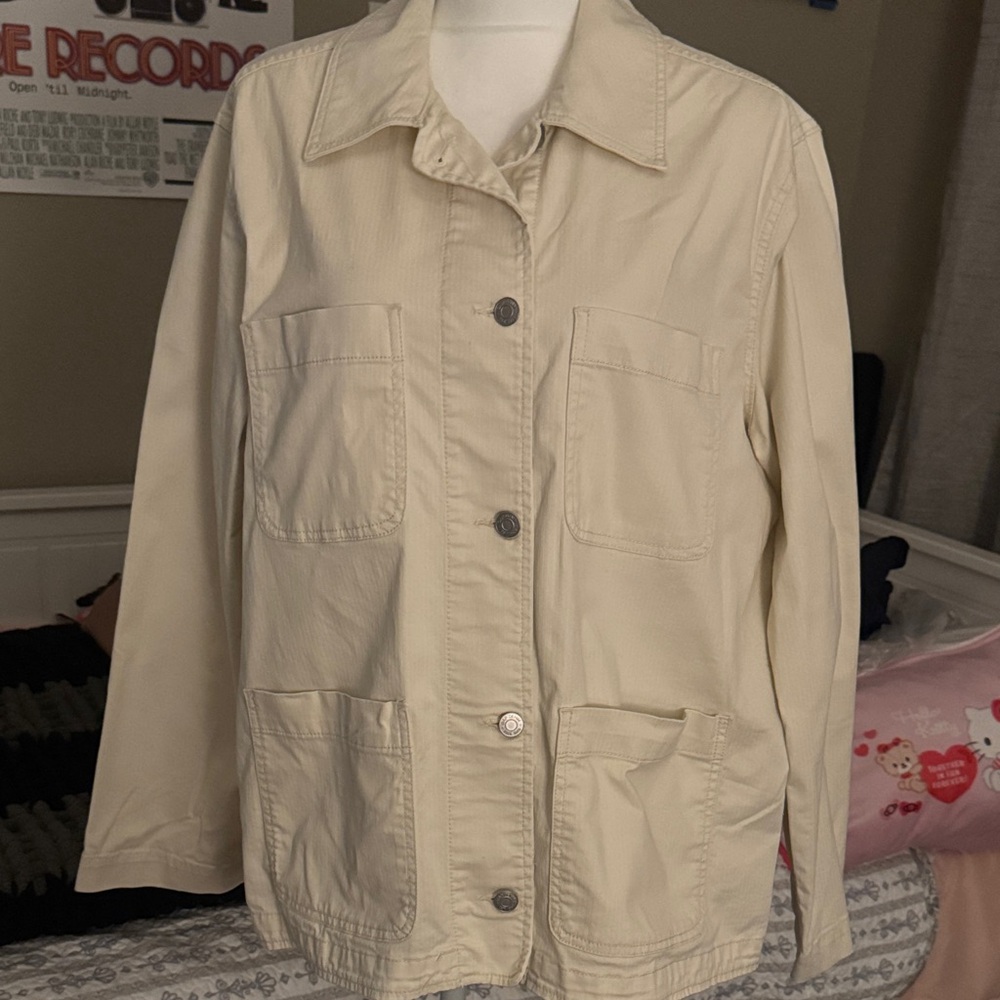 GAP Women's Cream Jacket SZ XL like New pit2pit 24” length 27”